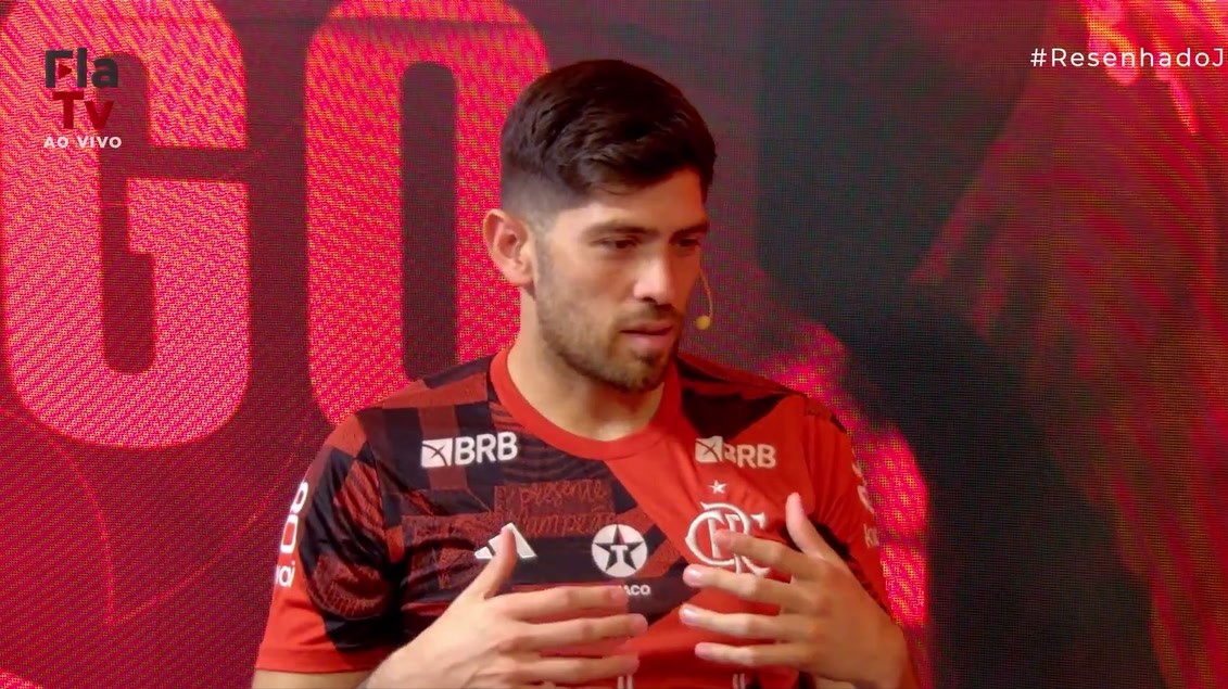 Rossi comenta recorde histórico do Flamengo: Buscar superação
