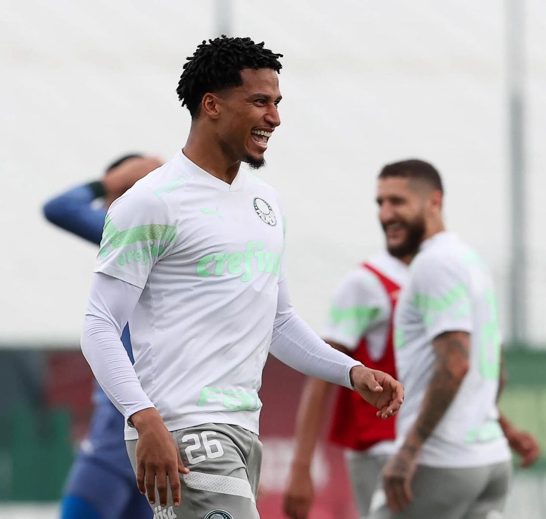 Murilo convocado pela primeira vez para a Seleção, Veiga fica de fora.