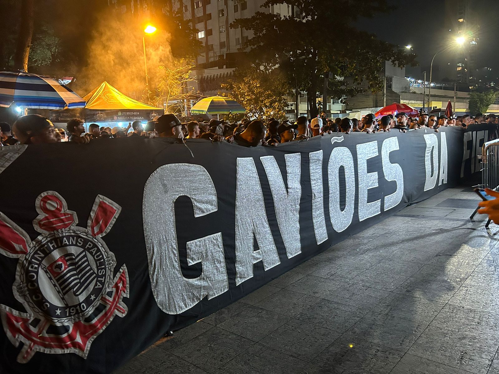 Protesto de Augusto Melo preocupa Organizada do Corinthians: situação no limite