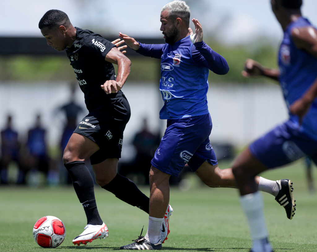 Corinthians faz 4 a 0 no São Caetano em último jogo-treino da pré-temporada; veja autores dos gols
