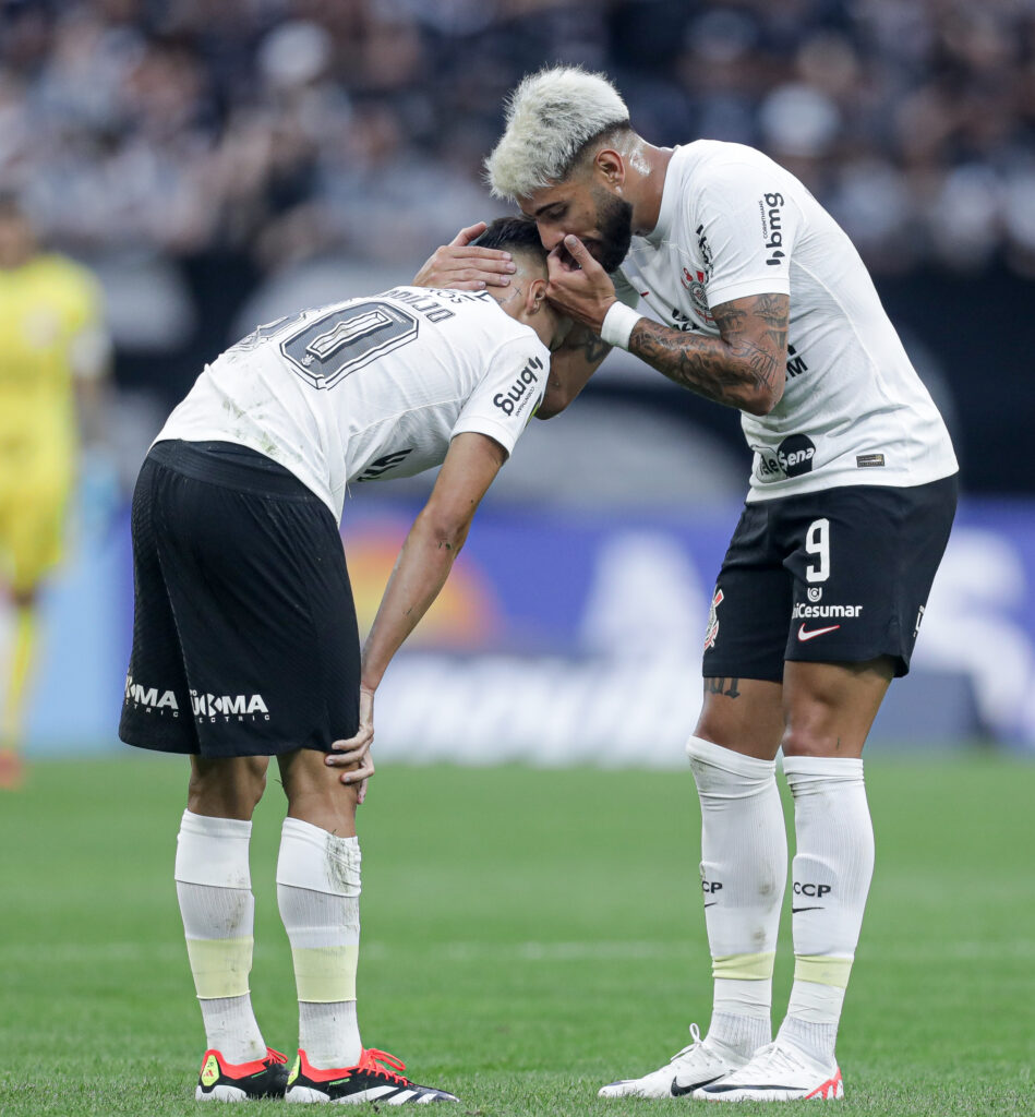 Maior responsável pelo mau momento do Corinthians: sua atual direção.