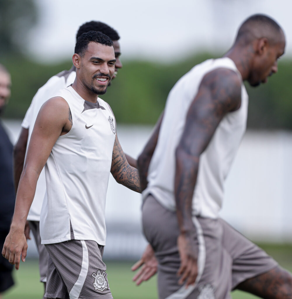 Fotos do último treino do Corinthians antes de confronto com Santo André.