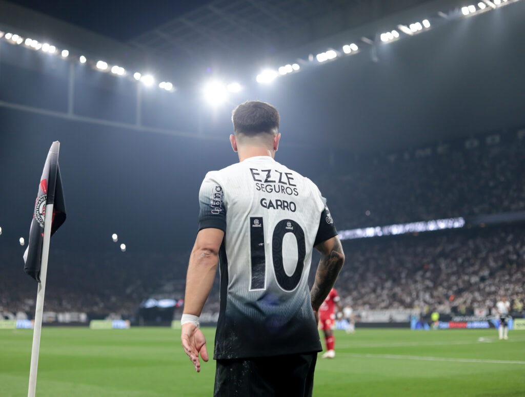 Corinthians Mantém Invencibilidade Com Titulares no Meio-Campo; Confira Estatísticas