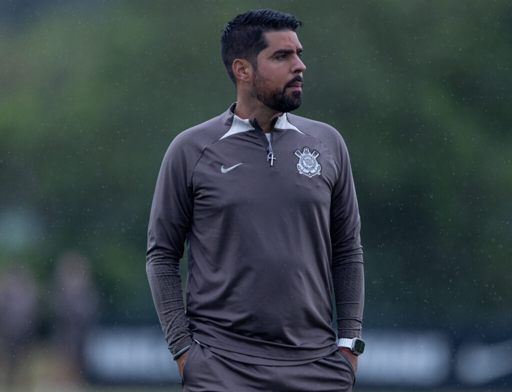 corinthians planeja cinco ou seis reforços para próxima janela de transferências