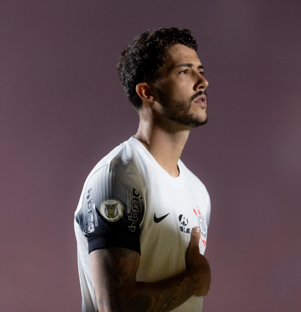 Gustavo Henrique foi expulso aos 35 minutos do primeiro tempo em lance infantil e comprometeu diretamente o jogo do Corinthians (Foto: Rodrigo Coca/Corinthians)