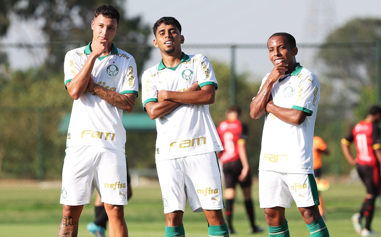 Goleada histórica: Palmeiras marca oito gols no Flamengo-SP pelo Paulistão