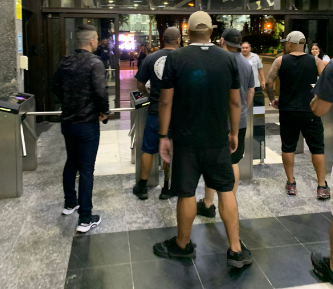 Membros De Organizada Do Corinthians Discutem Assuntos Com Augusto Melo No Parque São Jorge