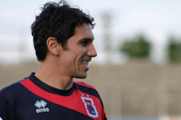 Experiente, Lúcio Flávio ainda não acertou a renovação com o Paraná