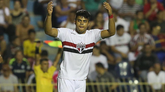 O camisa 9 João Paulo, com dois gols anotados, foi o destaque do triunfo são-paulino sobre os roraimenses