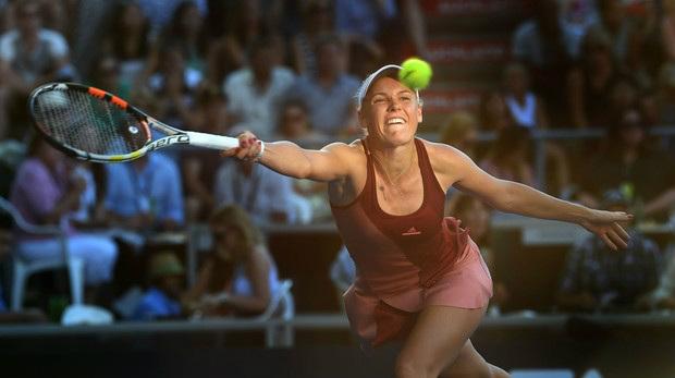 Caroline Wozniacki confirmou favoritismo frente à norte-americana Taylor Townsend