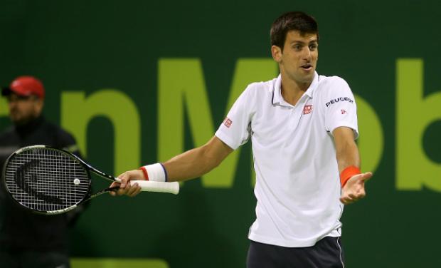 O sérvio Novak Djokovic foi eliminado em Doha pelo croata Ivo Karlovic (Foto: Karim Jaafar)