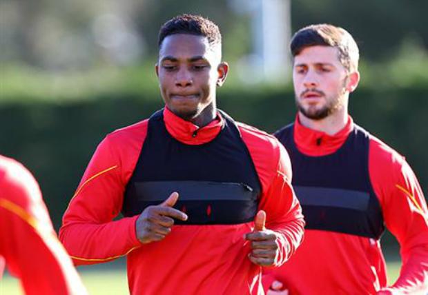 Recém-chegado ao Southampton, Elia estará ao menos no banco de reservas