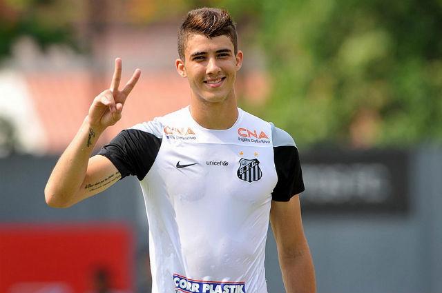 Após período de recuperação doloroso, zagueiro Gustavo Henrique sabe da responsabilidade de susbstituir Dracena na zaga