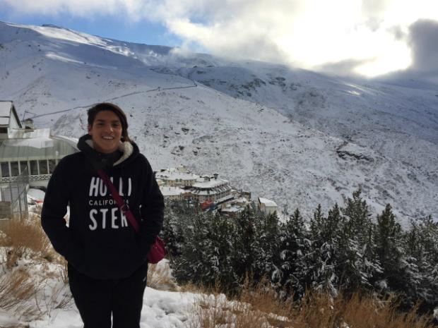 Tricampeã mundial na Maratona Aquática, Ana Marcela Cunha treina na altitude em Granada, na Espanha
