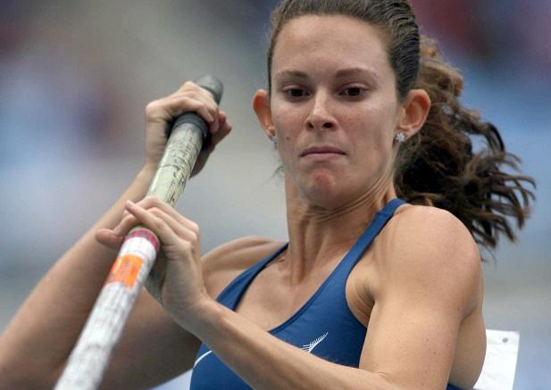 Visando o Pan e o Mundial, Fabiana Murer se prepara para abrir a temporada 2015 em tour pela europa