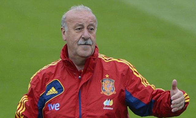 O treinador da Espanha, Vicente del Bosque, vê com bons olhos a volta de Fernando Torres ao Atlético de Madri