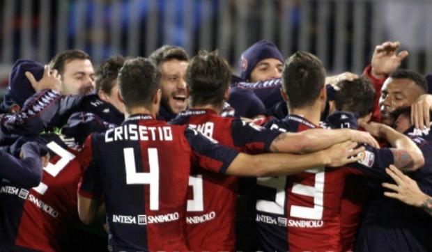 Com a vitória sobre o Sassuolo, o Cagliari fugiu da zona de rebaixamento
