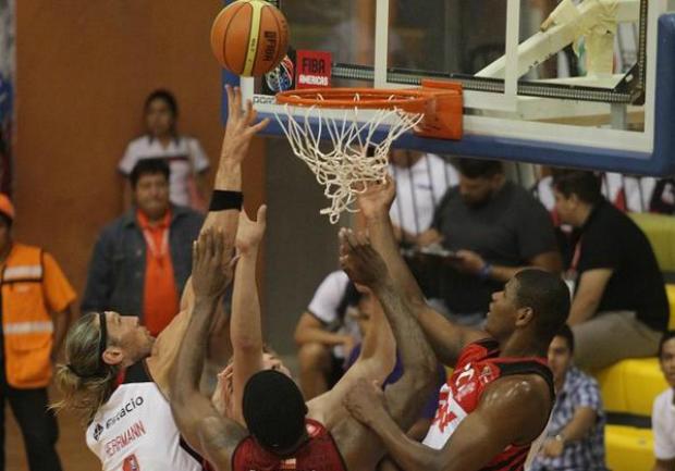 O argentino Walter Hermann, responsável por 26 pontos, foi o cestinha do confronto entre Flamengo e Leones