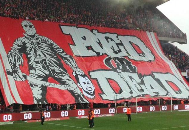Torcedores do Standard Liege ameaçam Defour ao reencontrá-lo com a camisa do rival Anderletch
