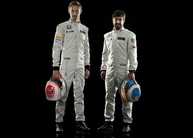 Fernando Alonso e Jenson Button serão os responsáveis por guiar a nova McLaren (Foto: McLaren/Site)