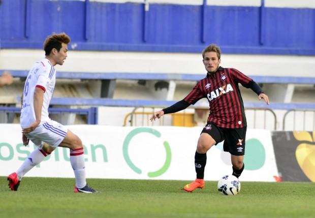 O Atlético-PR enfrentou o Suwon Samsung Blewings, da Coréia do Sul neste sábado