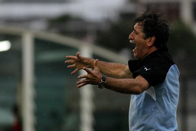 “São detalhes que fazem a diferença, como um passe, um chute”, afirmou Renê Simões