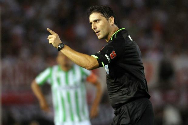 Darío Ubríaco apitou a segunda final da Copa Sul-Americana em dezembro, quando o River Plate bateu o Atlético Nacional por 2 a 0