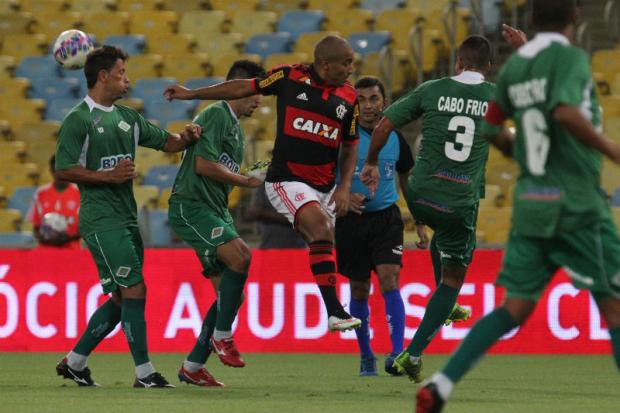Flamengo pode ter desfalque na próxima rodada do Campeonato Carioca (Foto: Gilvan de Souza)