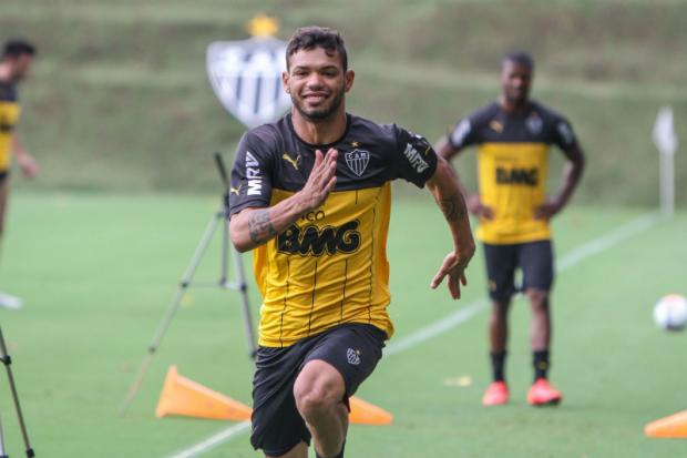 Pressionado pela concorrência, Carlos promete correr para seguir como titular do Atlético-MG