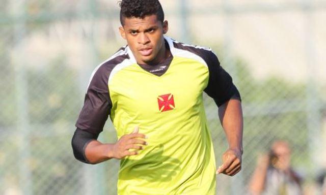 Fabrício Baiano, que será anunciado no Coxa nos próximos dias, foi revelado na base do Vasco