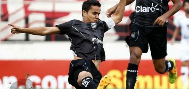 O zagueiro Thiago Martinelli foi liberado pelo departamento médico após lesão na coxa
