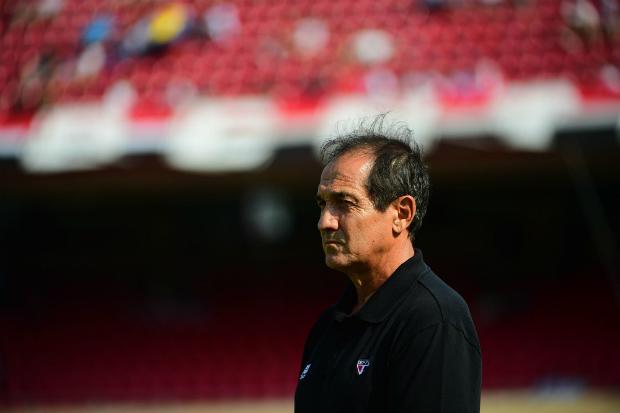 O treinador vive sua terceira passagem pelo São Paulo