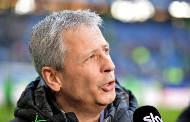 Técnico do Monchengladbach, Lucien Favre, aprovou atuação da equipe que agora é 3ª colocada