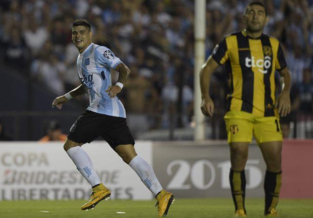 A Pantera Bou marcou mais três gols e se isolou na artilharia da Libertadores (Foto: Juan Mabromata)
