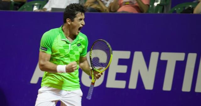 Nicolás Almagro bateu o compatriota Pablo Andújar e está nas oitavas de final do Aberto da Argentina