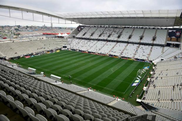 Timão tenta achar solução para negociar R$ 420 mi em certificados para assim pagar estádio em dia