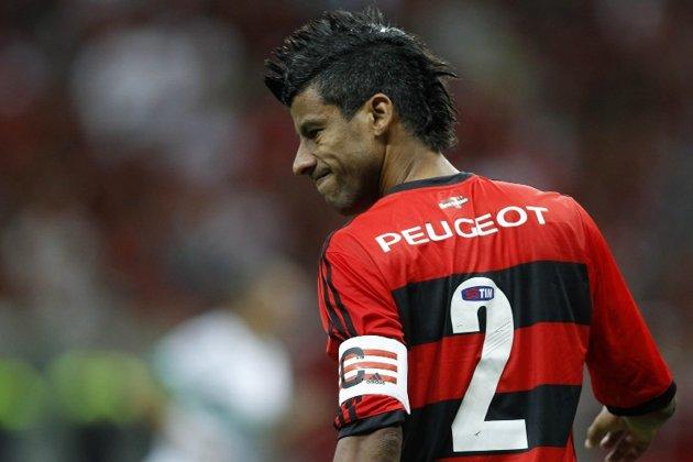 Léo Moura não acredita em vida fácil do Flamengo contra o Botafogo, no clássico deste domingo, no Maracanã