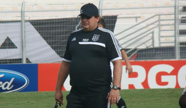 Treinador aprova postura consistente da Ponte em duelo contra Red Bull (Foto: PontePress/GuilhermeDorigatti)