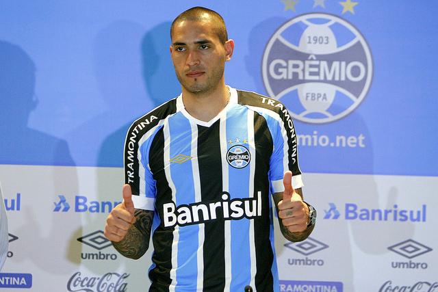 Centroavante, que estava no Numancia-ESP, se destacou pelo Huachipato-CHI