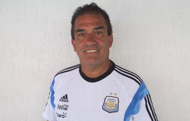 Ex-auxiliar técnico de Maradona na seleção principal, Miguel Lemme comanda a Argentina no Sul-Americano