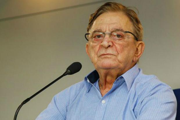 Ex-presidente gremista se afasta do departamento de futebol para tratar de assuntos pessoais