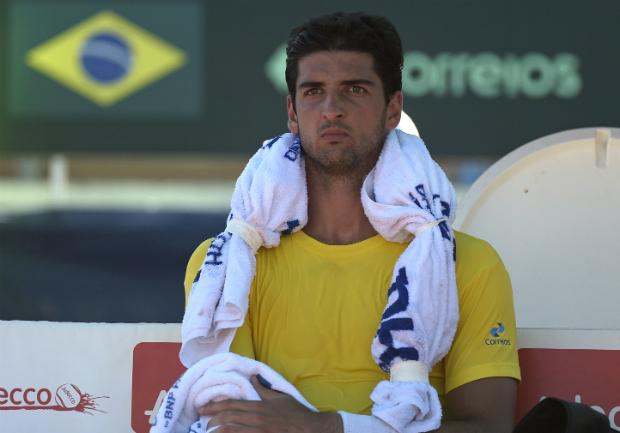 Número 2 de simples do time brasileiro, Bellucci amargou a sua sétima derrota seguida em Buenos Aires