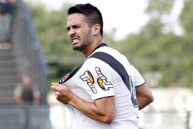 Elogiado pela torcida vascaína, Luan lamentou o único gol sofrido pelo Vasco na goleada sobre o Nova Iguaçu