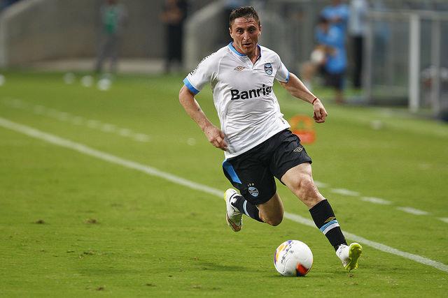 Com lesão na coxa direita, recém-contratado, Cristian Rodríguez vira desfalque do Grêmio