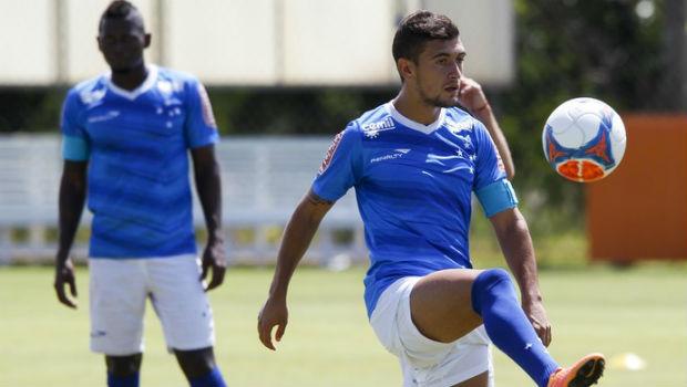De Arrascaeta estará de fora até o início de abril (Foto: Washingon Alves/Lightpress)