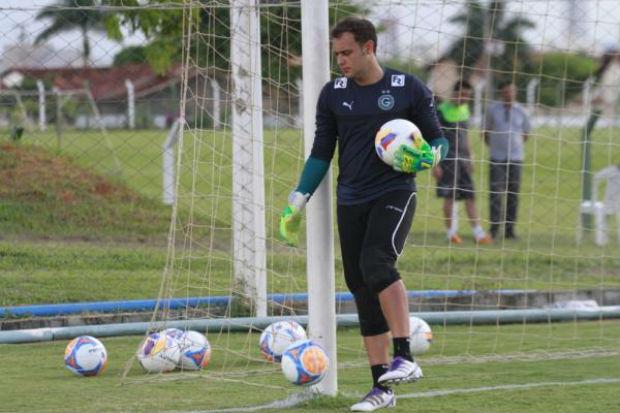 O goleiro Renan quer o Goiás evoluindo ainda mais nesta temporada