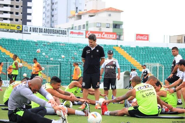 Mesmo sendo o duelo entre os líderes, Argel garante que partida entre Figueirense e Chapecoense não é tão importante