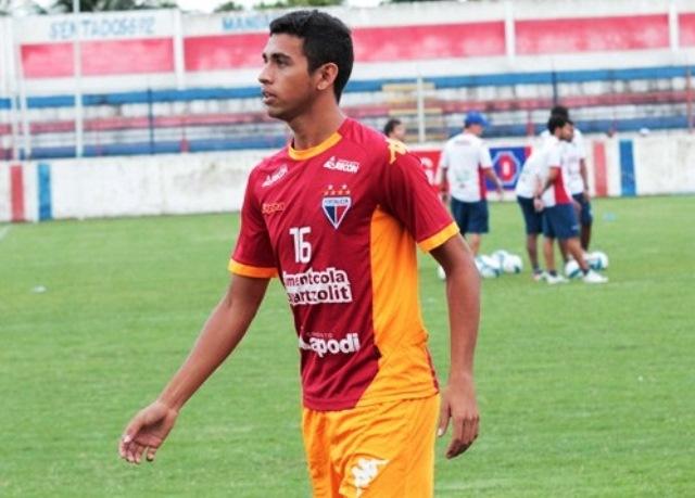 Felipe é o novo reforço do Fortaleza e quer buscar o seu espaço na equipe de Marcelo Chamusca
