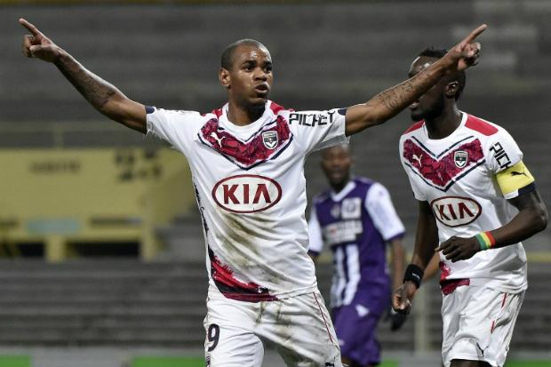 Diego Rolan, do Bordeaux, será uma das apostas de Óscar Tábarez no ataque do Uruguai