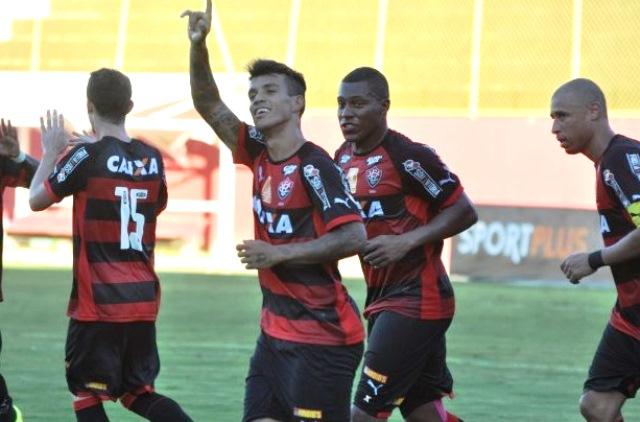 Vitória goleou o América-RN por 4 a 2 e se classificou para a semifinal da Copa do Nordeste